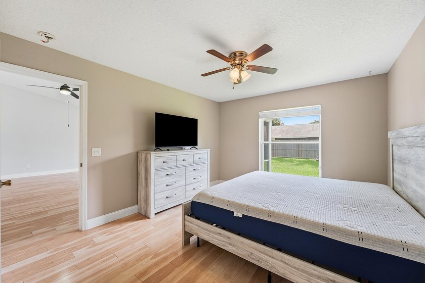 This charming single-story home in the heart of Port St. Lucie - photo 15