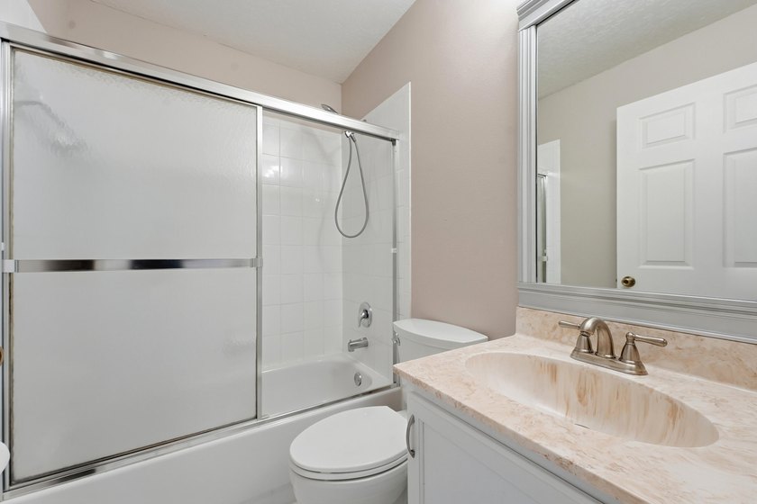 This charming single-story home in the heart of Port St. Lucie - photo 23