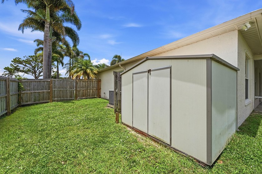 This charming single-story home in the heart of Port St. Lucie - photo 30