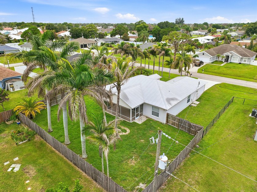 This charming single-story home in the heart of Port St. Lucie - photo 39