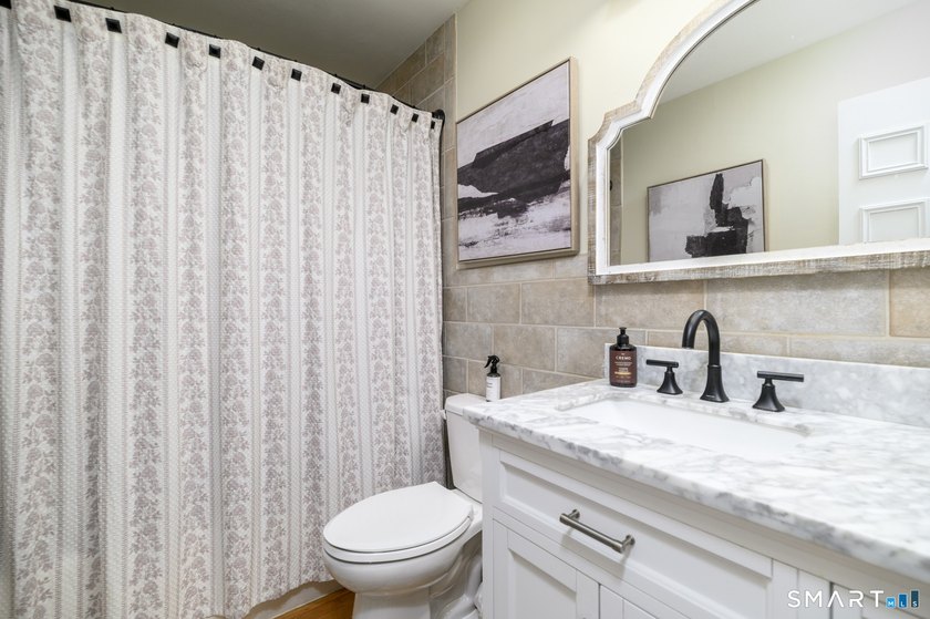 Welcome to River View Terrace...desirable well maintained - photo 17