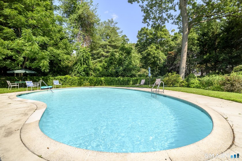 Welcome to River View Terrace...desirable well maintained - photo 27