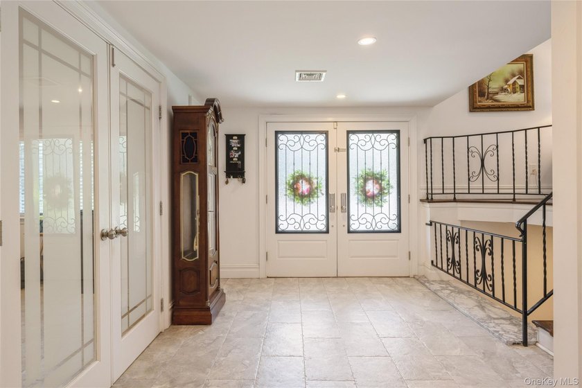 Masterfully reimagined down to the studs just seven years ago - photo 3