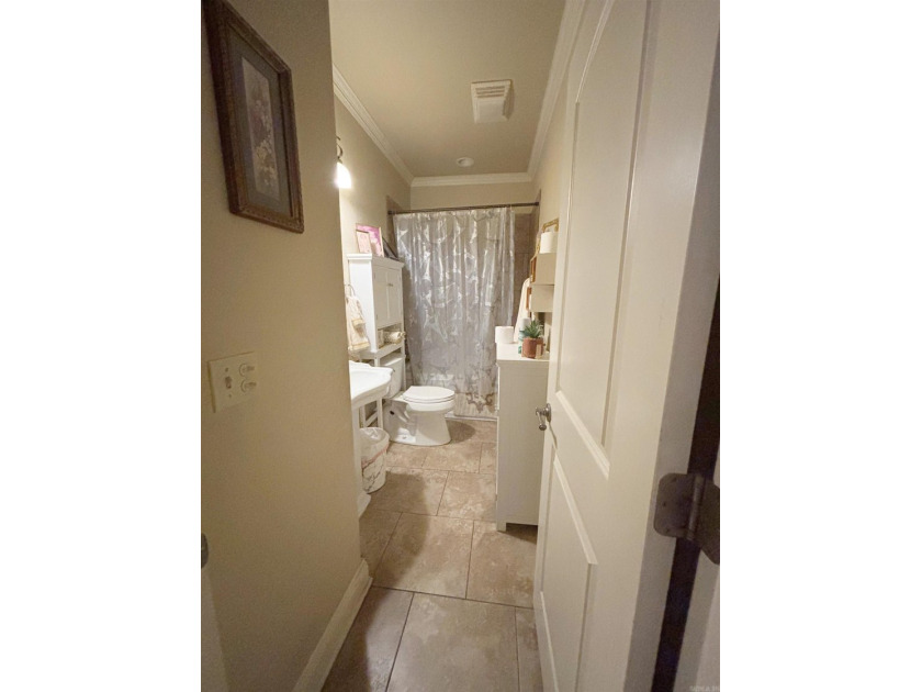 Acreage is approximate from the seller. This home has a lot to - photo 3
