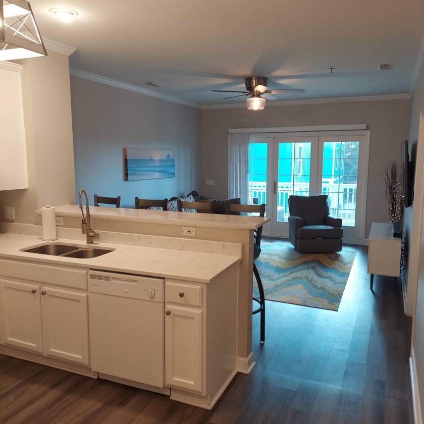 Enjoy the best of Folly Beach living at Marsh Winds, where you - photo 8