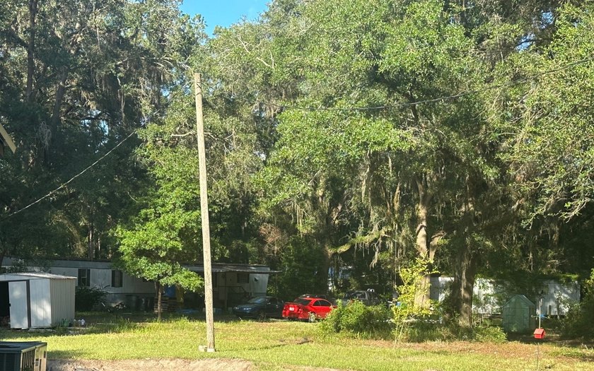 ENDLESS POSSIBILITIES! Seller willing to help with closing costs - photo 13