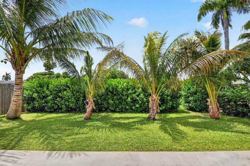 Priced to Sell! Don't miss this fantastic opportunity to own a - photo 34