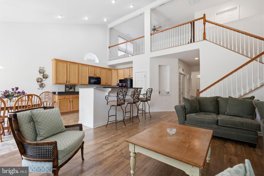 WELCOME HOME TO 34 VIRGINIA DRIVE! Rarely offered 2 story home - photo 7