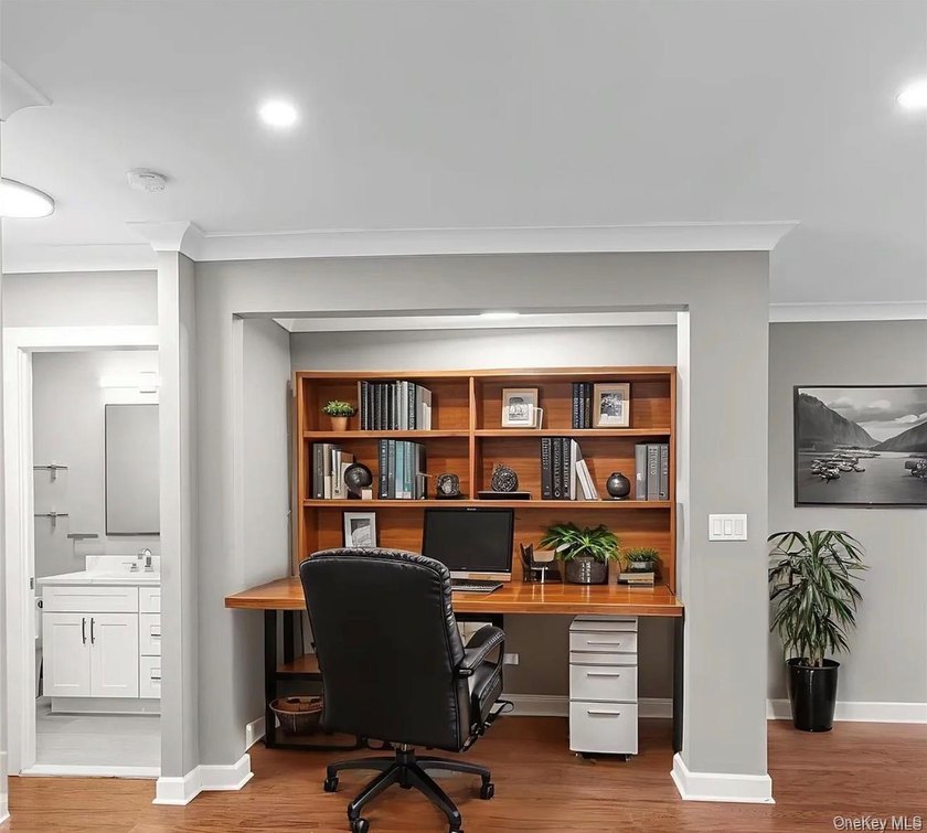 Investor friendly building. Charming 1-Bedroom Condo with a - photo 7