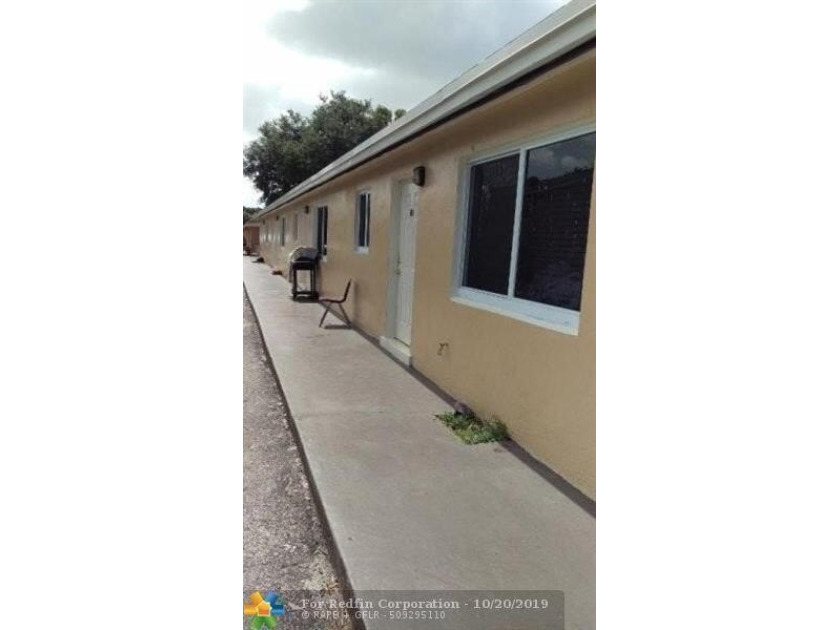legal fourplex with separate water &amp; power meters. see brokers - photo 4