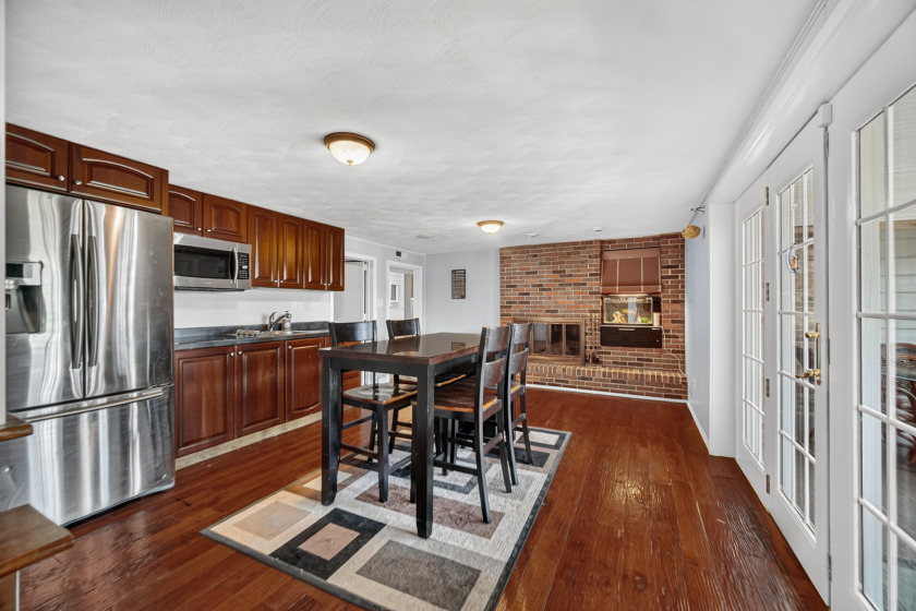 Panoramic views of Pretty Lake! - photo 38