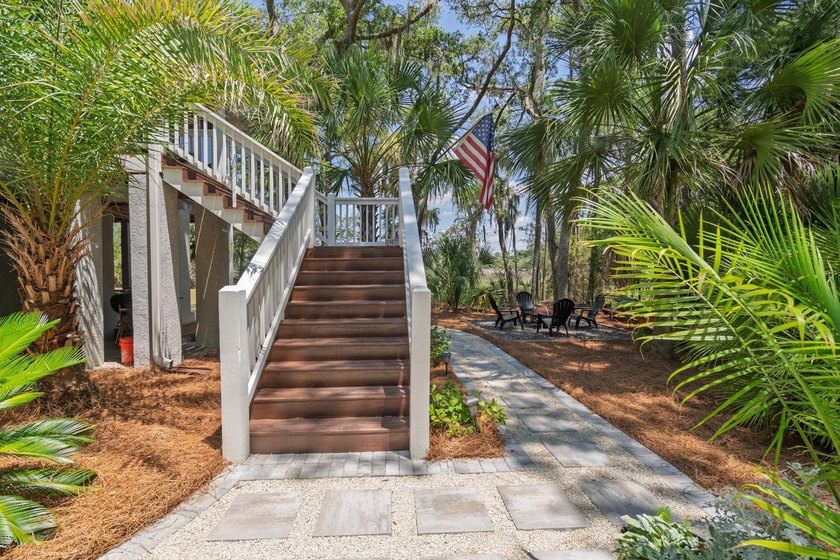 Welcome to your immaculate island oasis in the coveted Marsh - photo 6