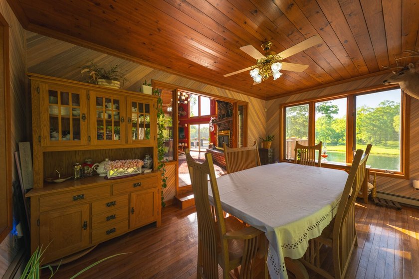 This 4-bedroom, 2.5-bath, 3,696-square-foot home sits on 21 - photo 17