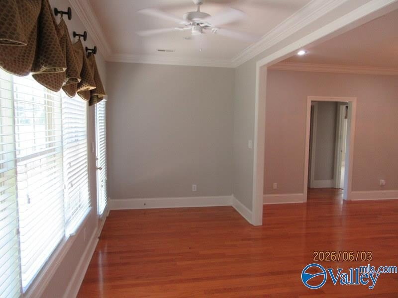 Come tour this Charming garden home in popular Somerset Lake - photo 9