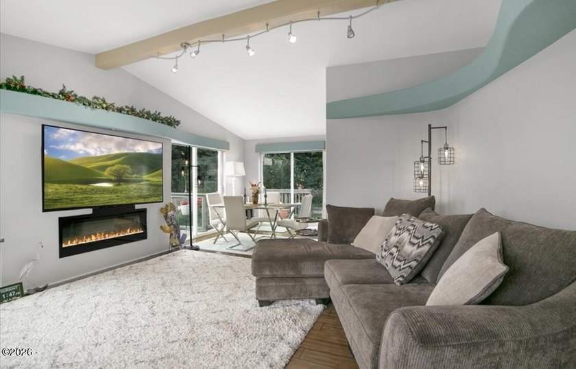 Stunning manufactured home WITH OCEAN VIEWS in a lovely - photo 15