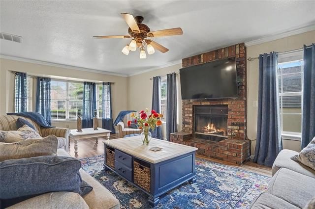 Beautiful 5-bedroom, 3.5-bath home offering space, flexibility - photo 5