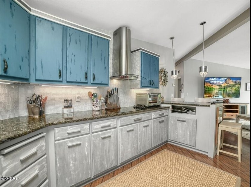 Stunning manufactured home WITH OCEAN VIEWS in a lovely - photo 17