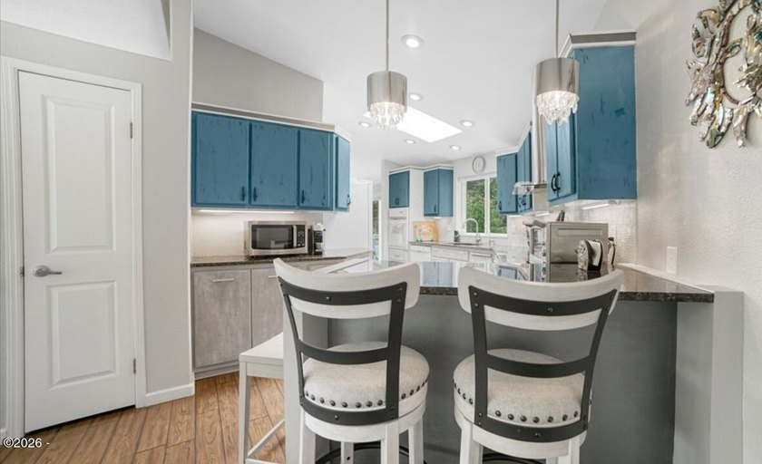 Stunning manufactured home WITH OCEAN VIEWS in a lovely - photo 19