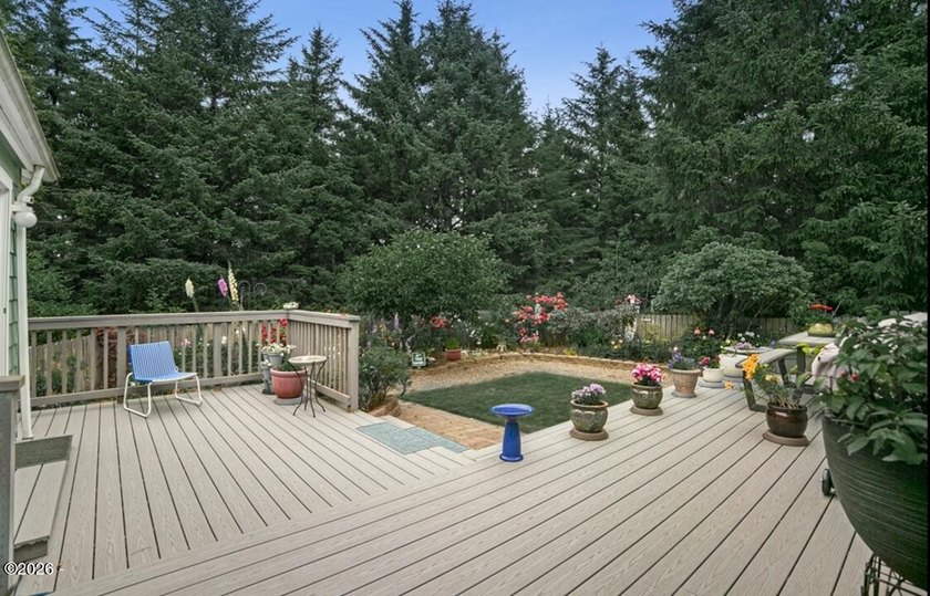 Stunning manufactured home WITH OCEAN VIEWS in a lovely - photo 28