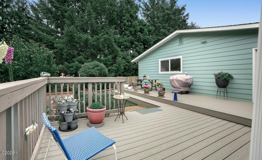Stunning manufactured home WITH OCEAN VIEWS in a lovely - photo 29