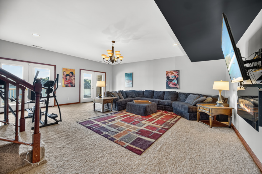 Panoramic views of Pretty Lake! - photo 43