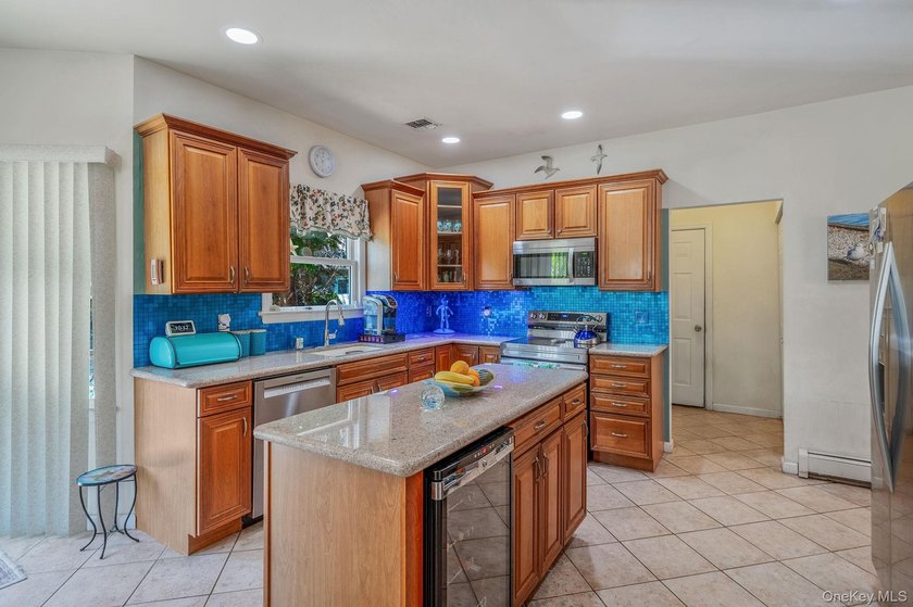 Tucked away in the sought after Soundview Meadows Development - photo 8
