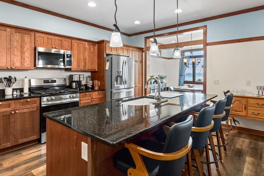 Set on the shores of Lake Puckaway, this exceptional condo - photo 7