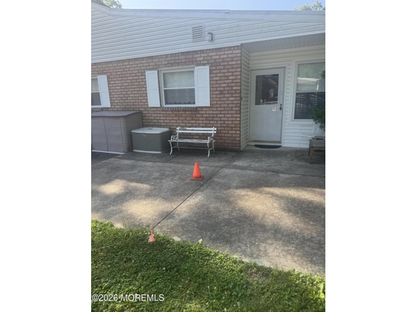Don't miss this fantastic opportunity to own an affordable - photo 2