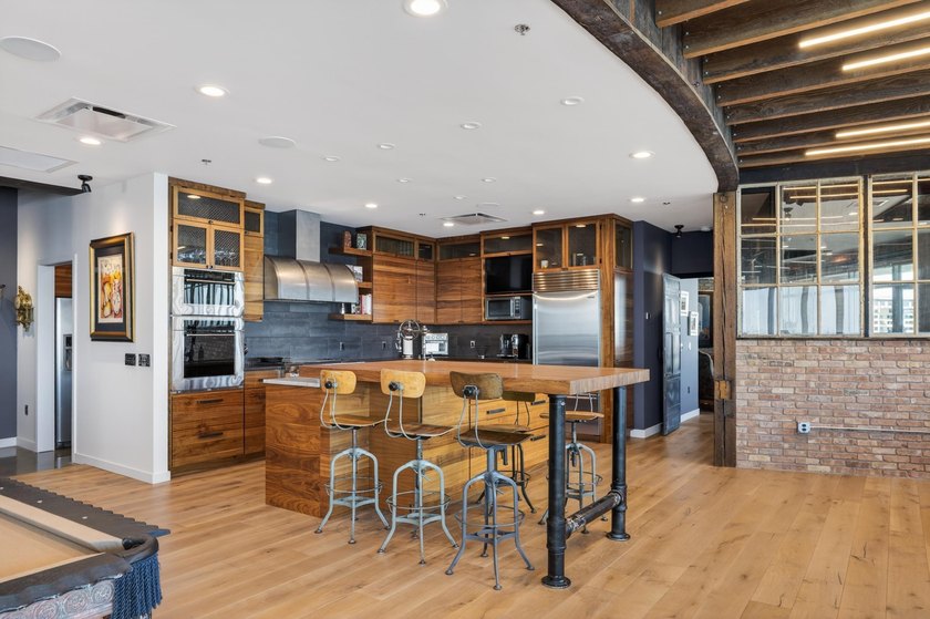 Penthouse #1001 at one of downtown Madison's most sought-after - photo 16