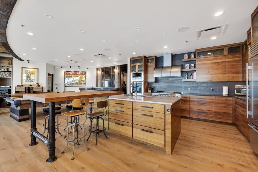 Penthouse #1001 at one of downtown Madison's most sought-after - photo 24