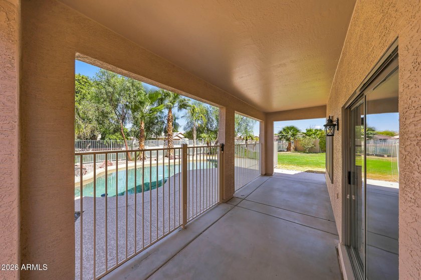 Lake views in the desert? Yes, and you'll want to see them in - photo 27