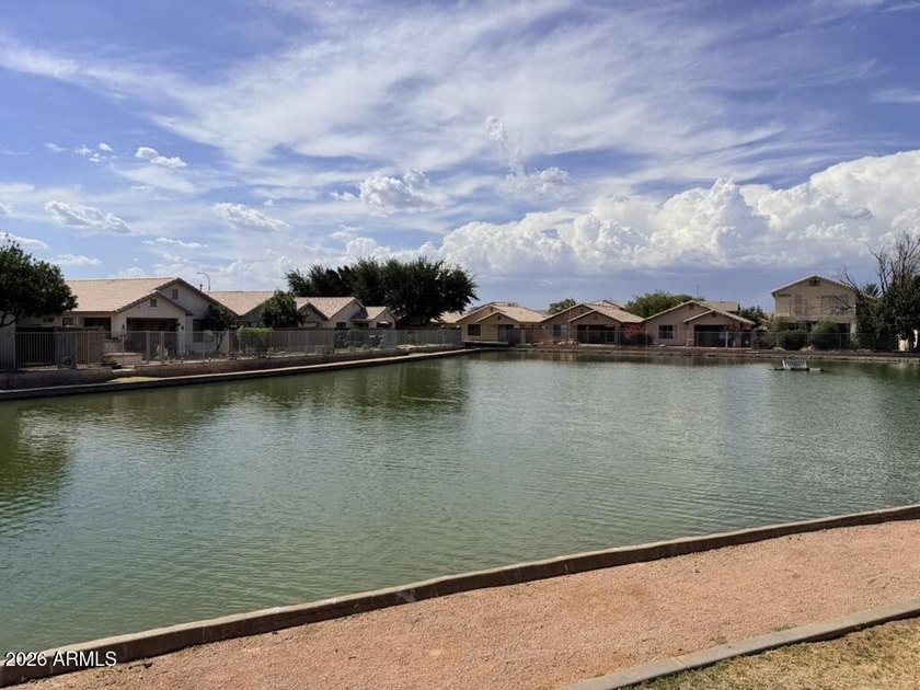Lake views in the desert? Yes, and you'll want to see them in - photo 30