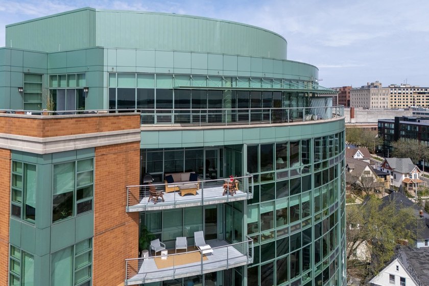 Penthouse #1001 at one of downtown Madison's most sought-after - photo 47