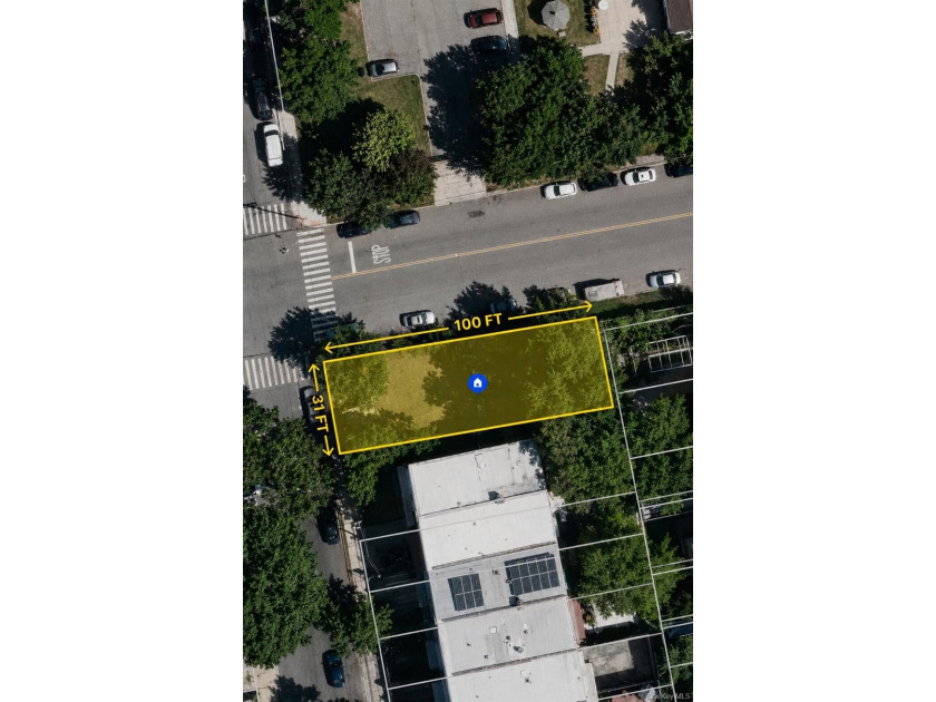 Approved plans included for a 3-story, 6-unit residential - photo 4