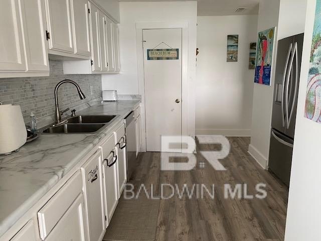 Price Adjustment!! Schedule your tour today! Newly Renovate with - photo 11