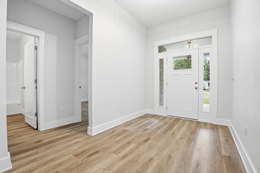$10,000 Anyway Money! 2-10 Builder Warranty! 1 Year Termite - photo 13