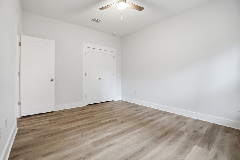 $10,000 Anyway Money! 2-10 Builder Warranty! 1 Year Termite - photo 21