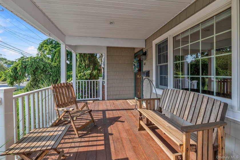 An Amazing 5 Bed, 3 Bath Farm Ranch With Open Floor Plan In The - photo 2