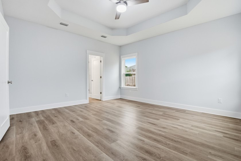 $10,000 Anyway Money! 2-10 Builder Warranty! 1 Year Termite - photo 49