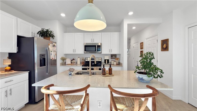 WELCOME to the townhomes of Portico! This beautiful 2022 Avery - photo 10