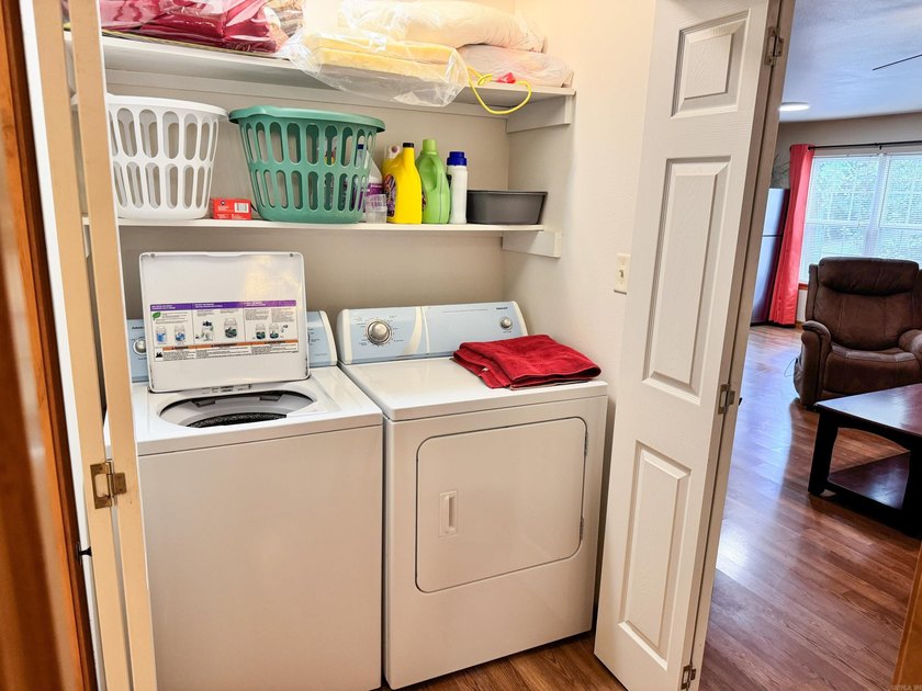 Very well-kept duplex in Heber Springs. This property is within - photo 26