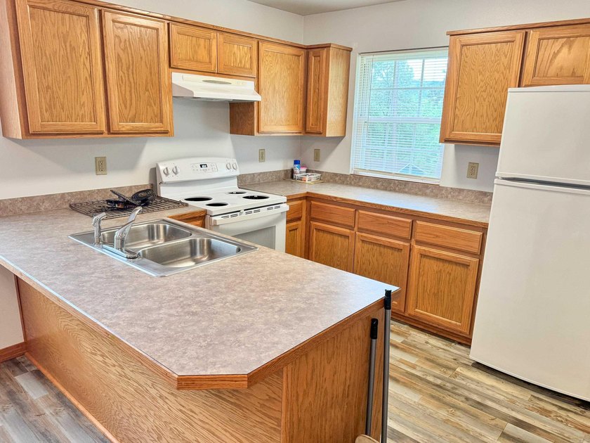 Very well-kept duplex in Heber Springs. This property is within - photo 28