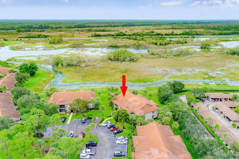 Darling upgraded open-floor plan 2B 2B plus Florida Room condo - photo 30