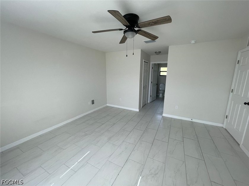 Welcome to 507 NE 7th Ave Discover your next home in the highly - photo 11