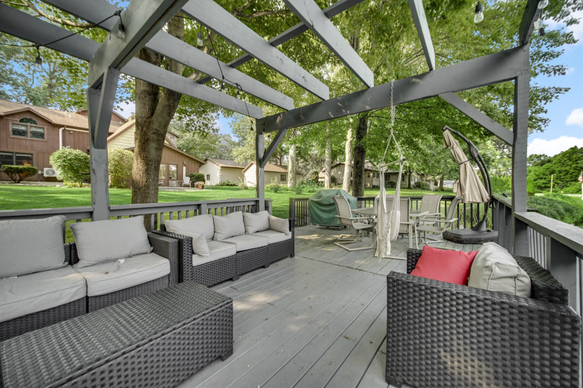 Lake Latonka lifestyle! - photo 18