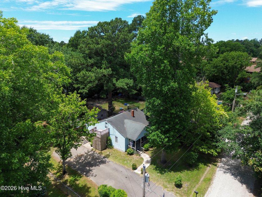 Welcome to this well-built 2-bedroom, 1-bath home located on the - photo 32