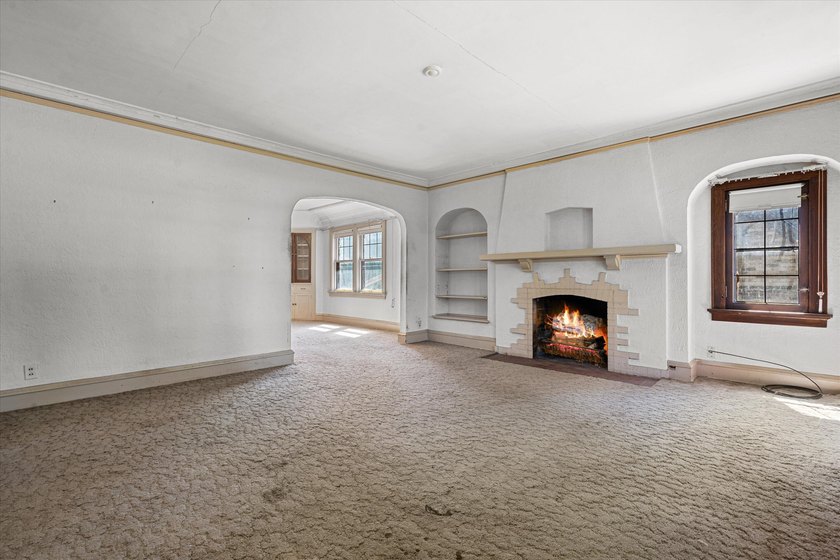 Rare Investment Opportunity in Whitefish Bay Steps From Lake - photo 14