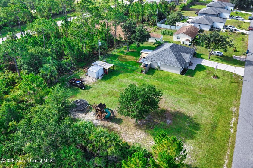 RARE DOUBLE LOT! Brand New Roof in 2026, Brand new beautiful - photo 26