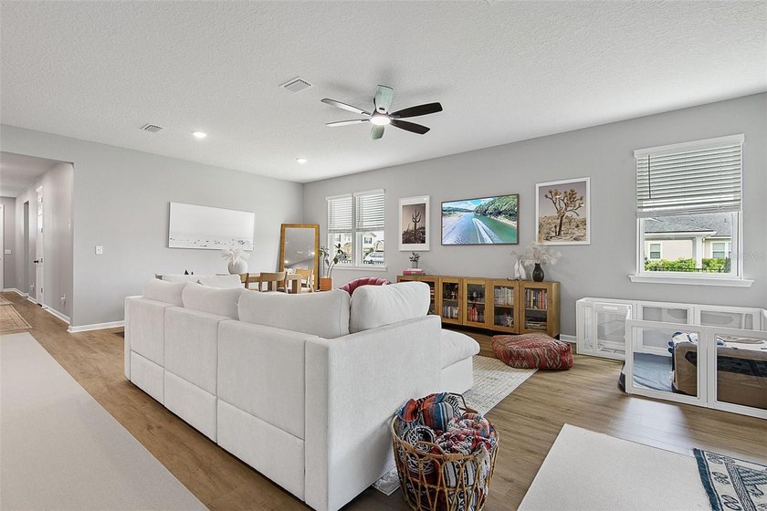 Welcome to this beautiful 4-bedroom, 3-bath home located in the - photo 5