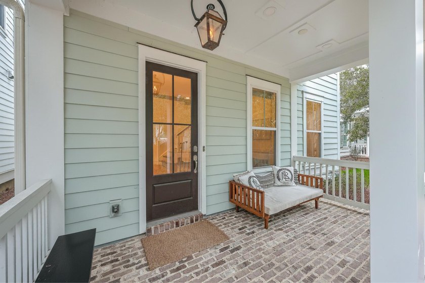 Tucked within Avenue of Oaks, one of West Ashley's most - photo 8